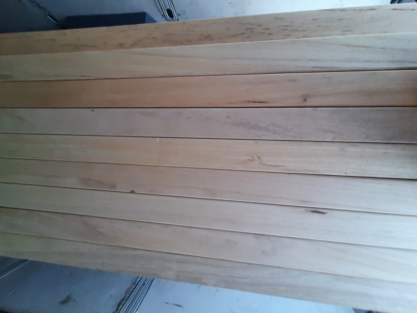 Desky Abachi na lavice do sauny 22x80x1500mm